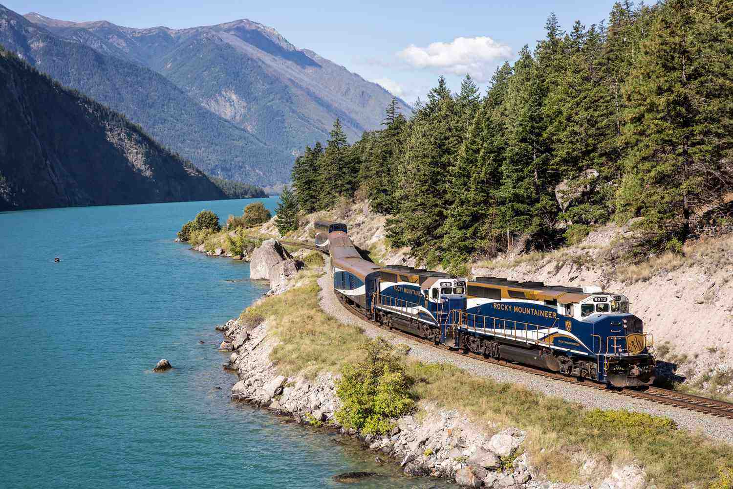 The World’s Best Train Just Launched a Stunning New Route Through the Canadian Rockies!