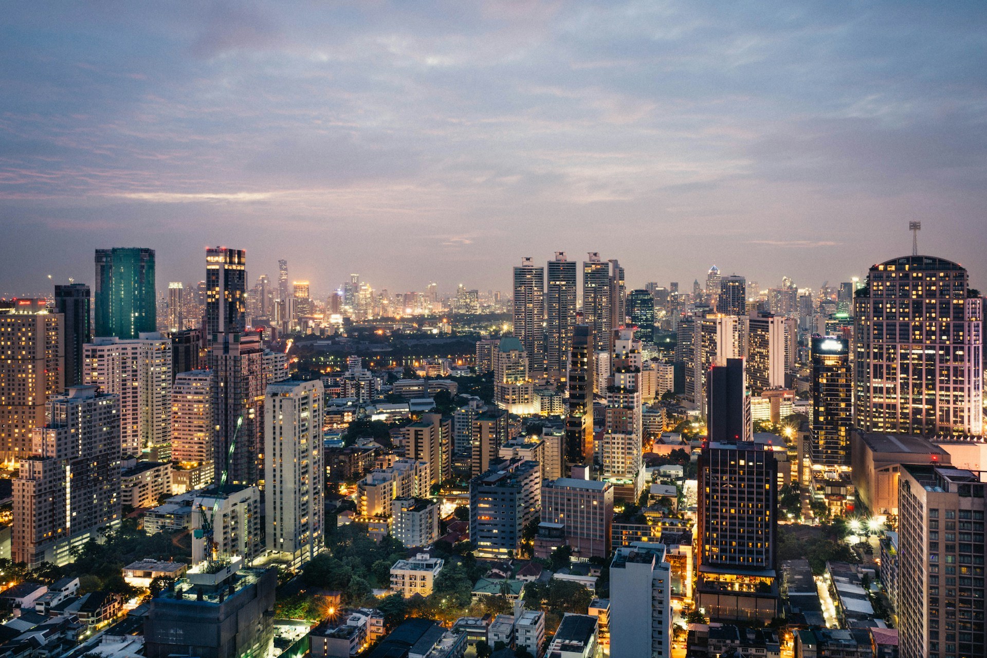 https://www.contiki.com/en-gb/tours/thailand-malaysia-and-singapore-escapade?optionId=1648