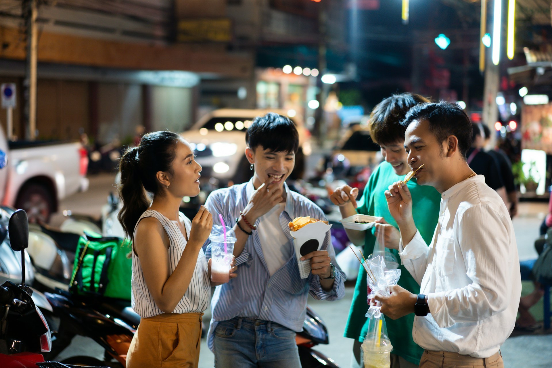 https://www.contiki.com/en-gb/tours/thailand-malaysia-and-singapore-escapade?optionId=1648