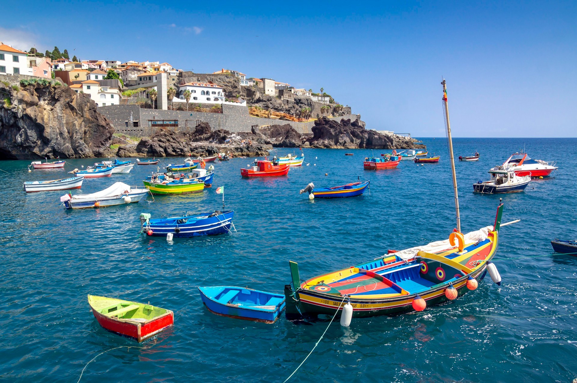 Easyjet Launches New Route to "Europe's Hawaii'