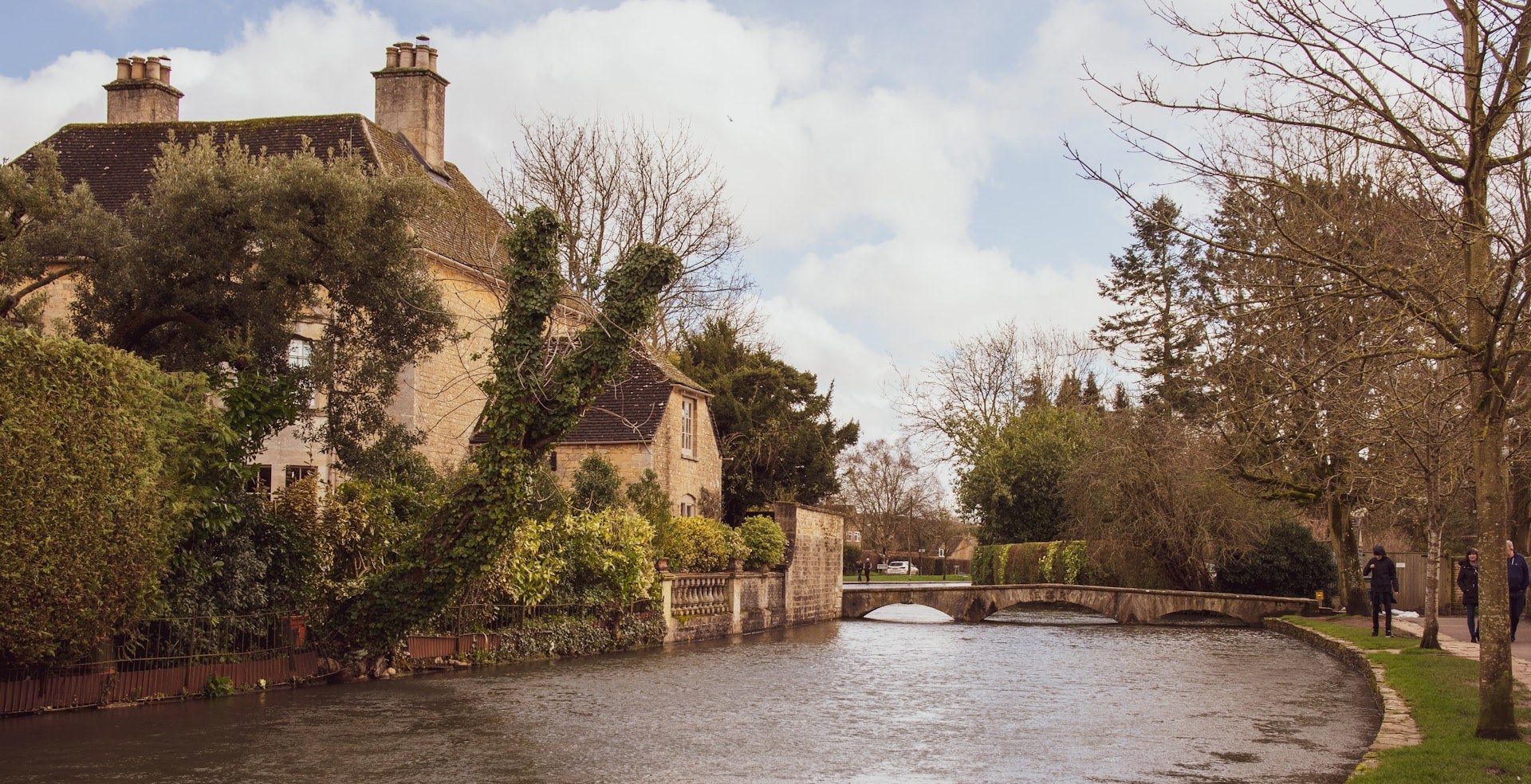 Planning a Summer Staycation? This Gloucestershire Village Was Just Named the Most Beautiful in England