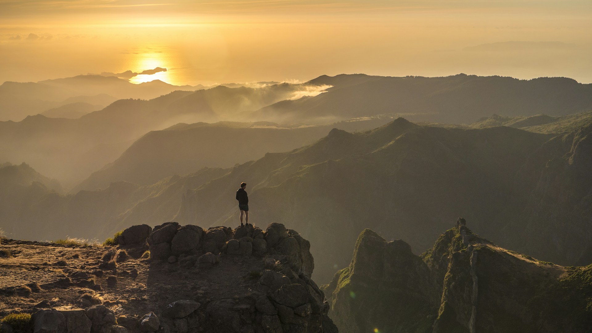 Easyjet Launches New Route to "Europe's Hawaii'