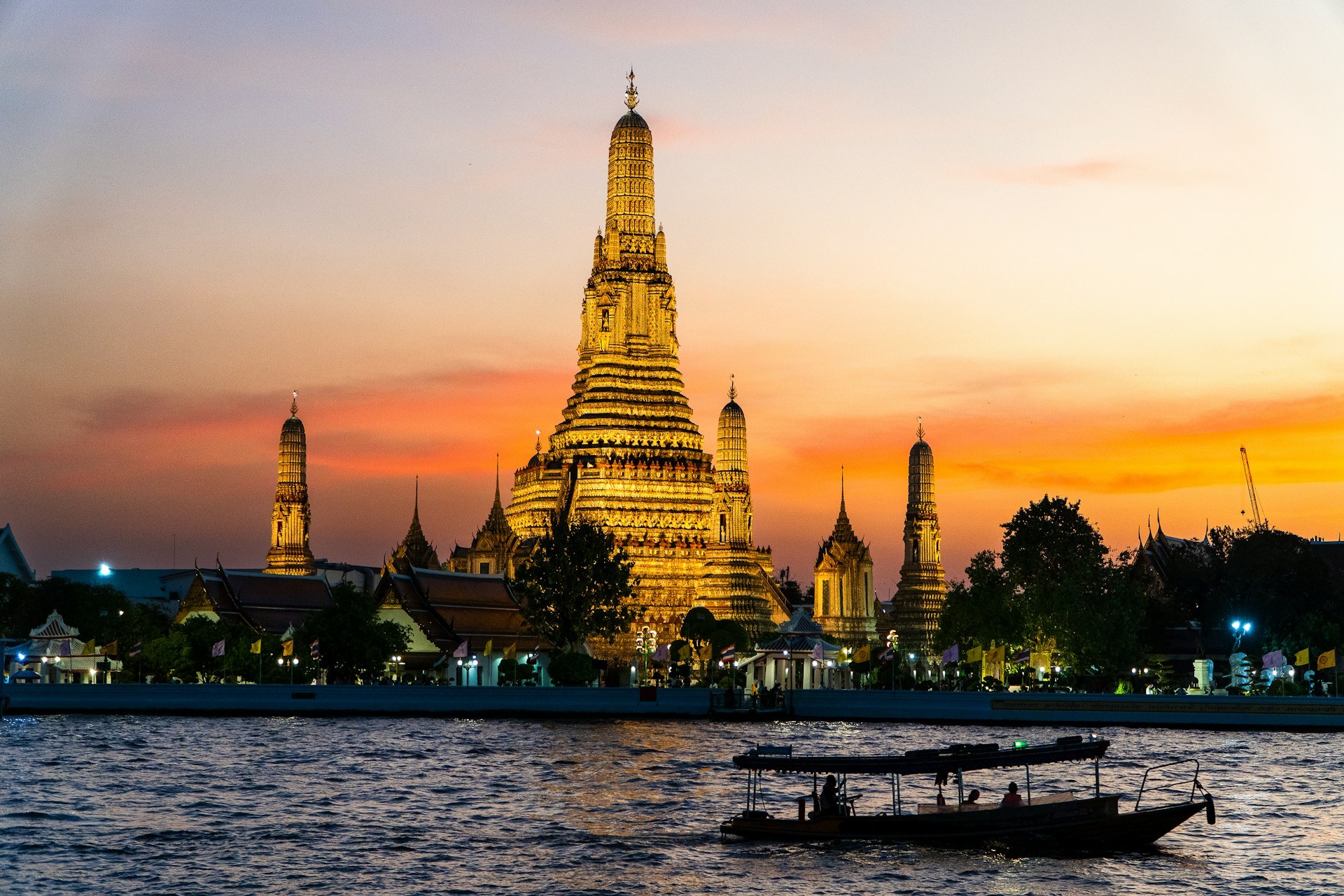 All Aboard! A Direct Train from Bangkok to Kuala Lumpur Is Finally on Track!